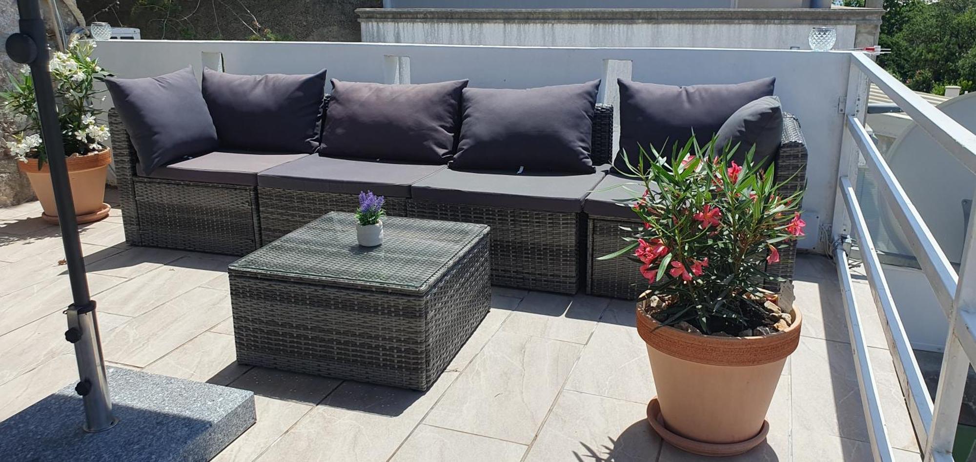 Apartmani Sara Marija Karlobag Exterior foto
